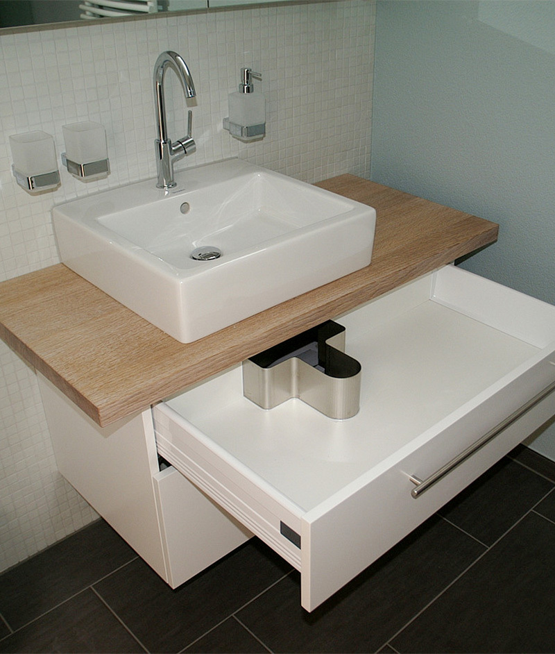 kipferschreinerei-badezimmer-1.jpg Schränke